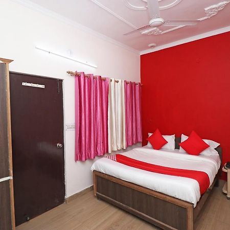 Oyo 27750 Bhagwati Residency Hotel Mirzapur Ngoại thất bức ảnh