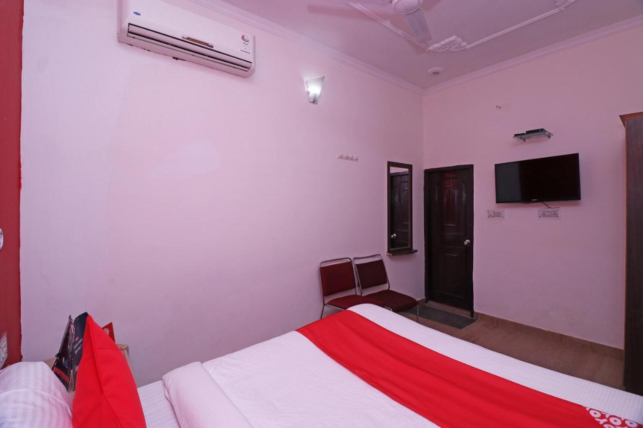 Oyo 27750 Bhagwati Residency Hotel Mirzapur Ngoại thất bức ảnh