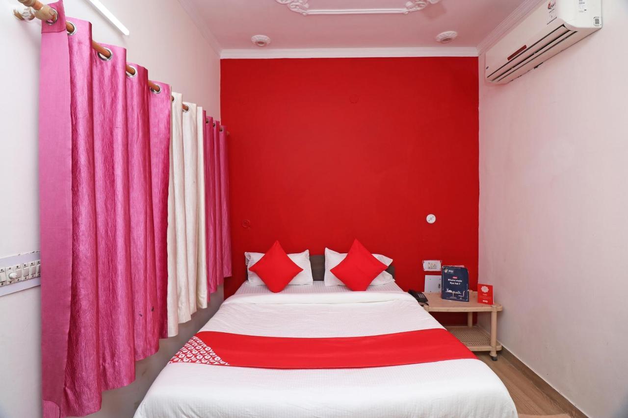 Oyo 27750 Bhagwati Residency Hotel Mirzapur Ngoại thất bức ảnh