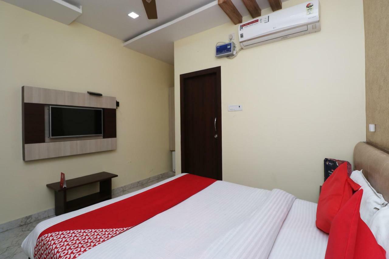 Oyo 27750 Bhagwati Residency Hotel Mirzapur Ngoại thất bức ảnh