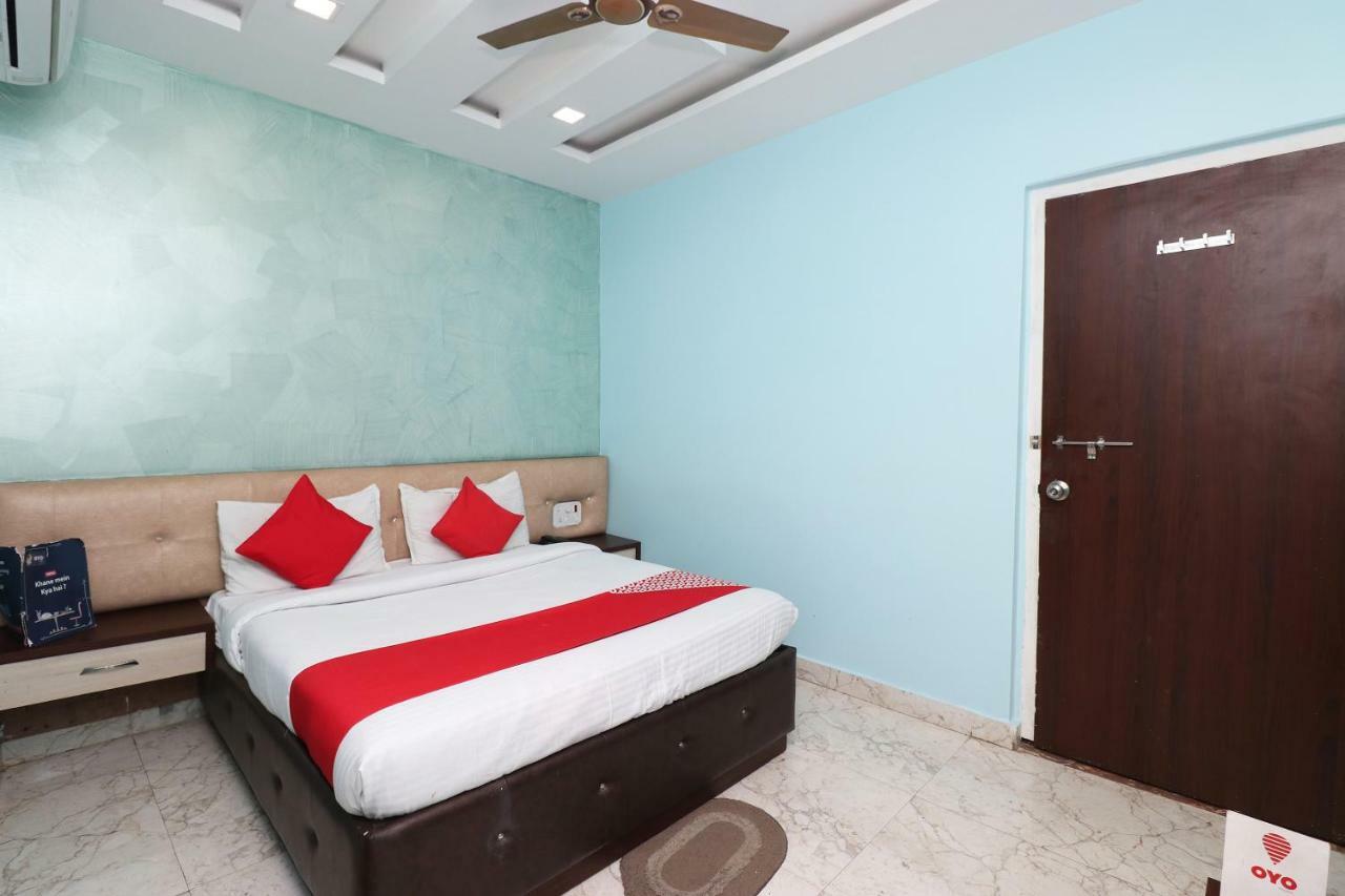 Oyo 27750 Bhagwati Residency Hotel Mirzapur Ngoại thất bức ảnh